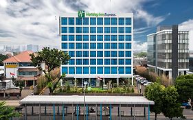 Holiday Inn Express Jakarta Matraman, An Ihg Hotel